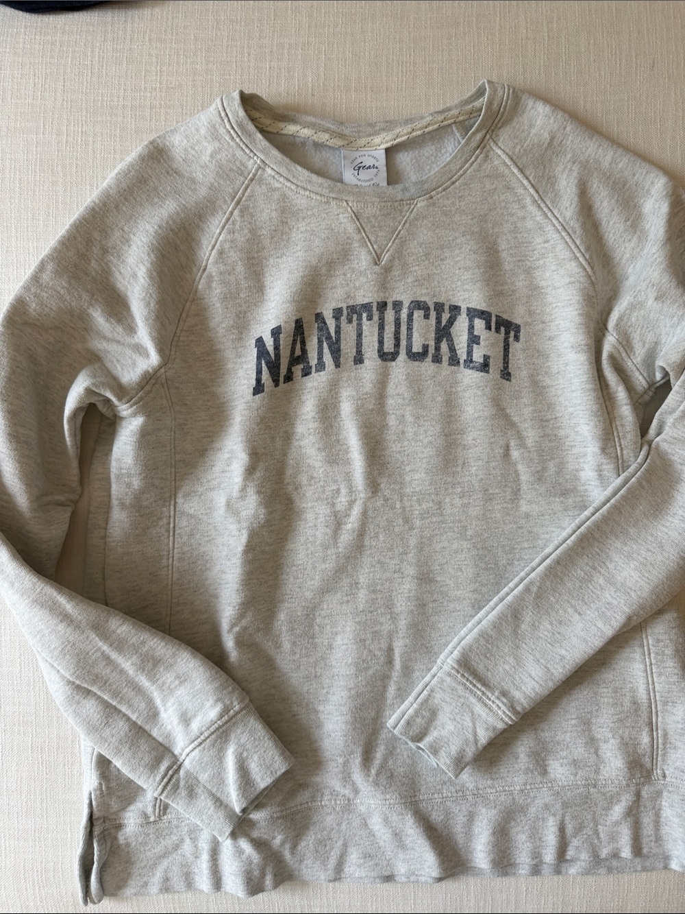 Nantucket Crewneck Sweatshirt in Light Heather